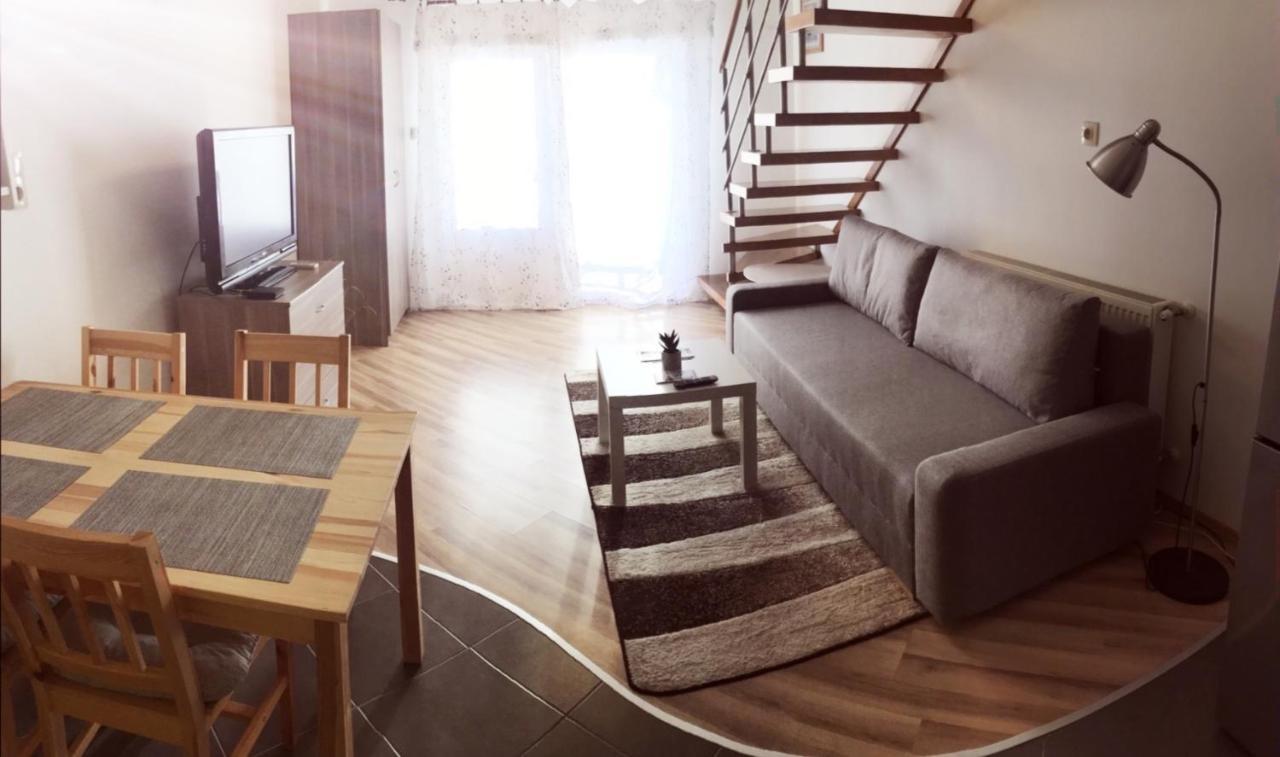 Pitypang Apartman Gyula Extérieur photo