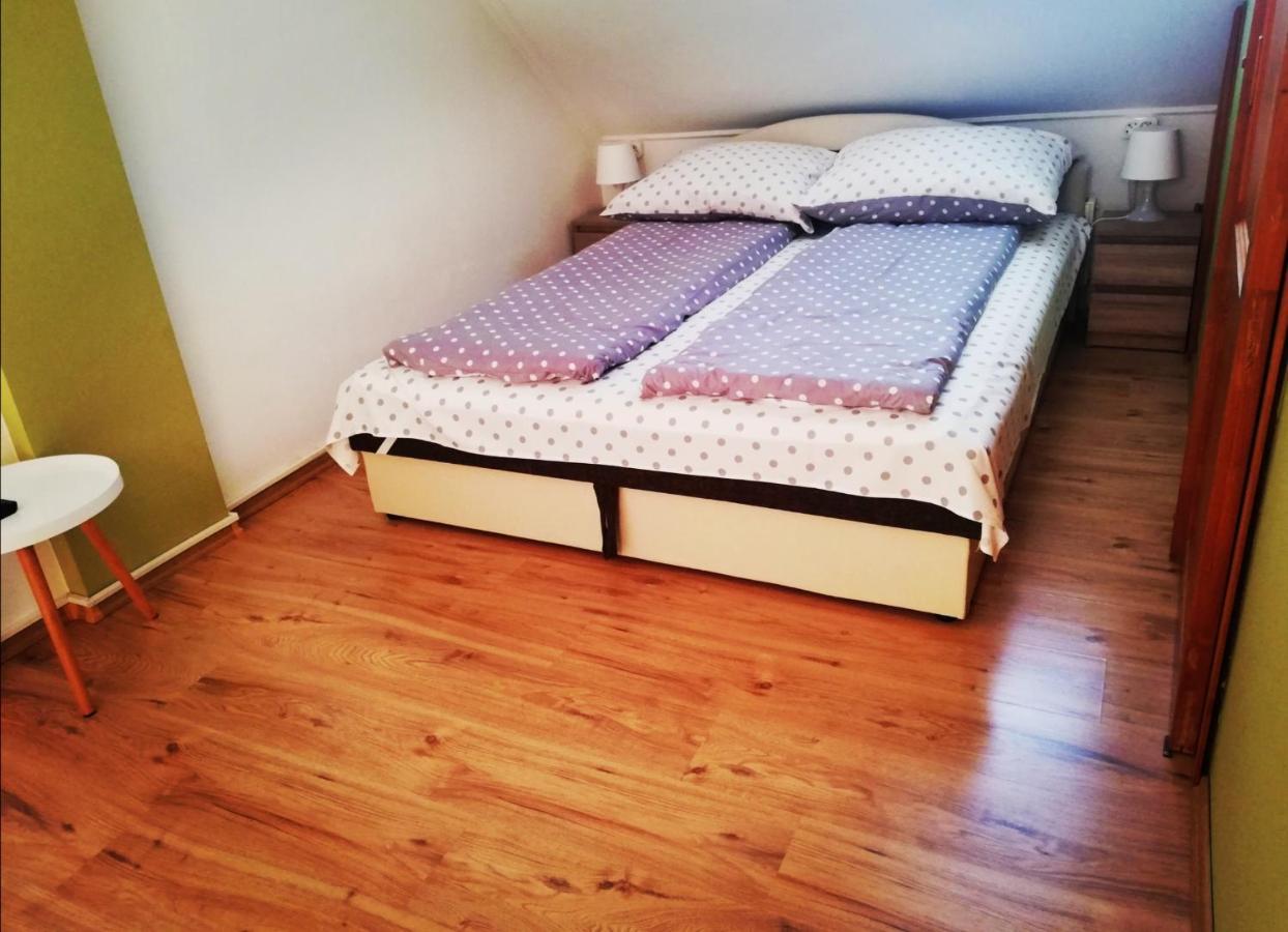 Pitypang Apartman Gyula Extérieur photo
